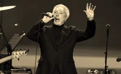 Tom Jones